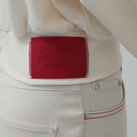 Details of the Smith's 1906 WHO01 Beige Hoodie.