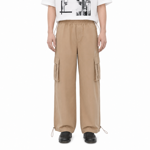 A male model wearing the Smith's 1906 MPT02 Khaki Pants is showing the front.
