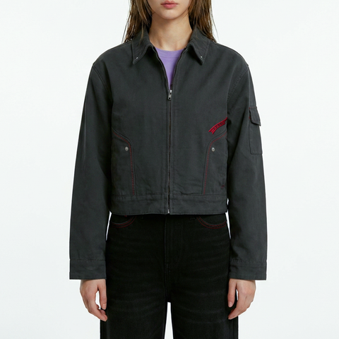 A female model wearing the Smith's 1906 WJK01 Dark Grey Jacket is showing the front.