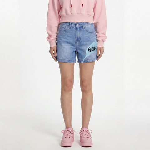 A female model wearing the Smith's 1906 WSO01 Light Blue Denim Shorts is showing the front.