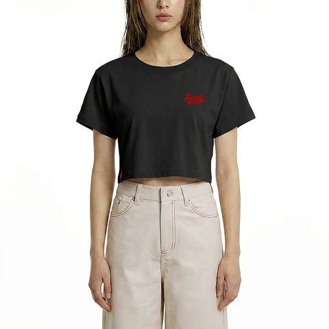 A female model wearing the Smith's 1906 WTE01 Black T-shirt is showing the front.