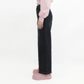 A female model wearing the Smith's 1906 WJN01 Black Jeans is showing the side view.