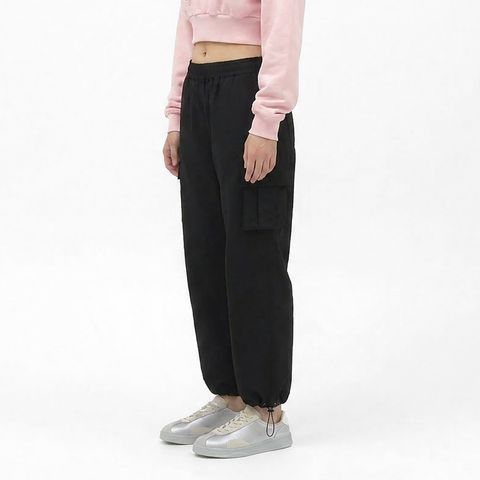 A female model wearing the Smith's 1906 WPT01 Black Pants is showing the side view.